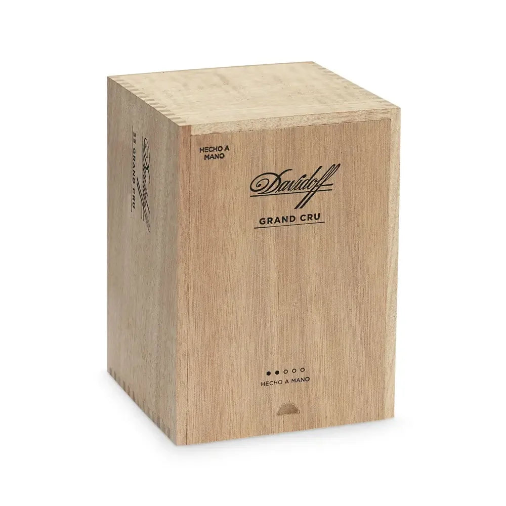 Davidoff Grand Cru Series Toro Closed Box