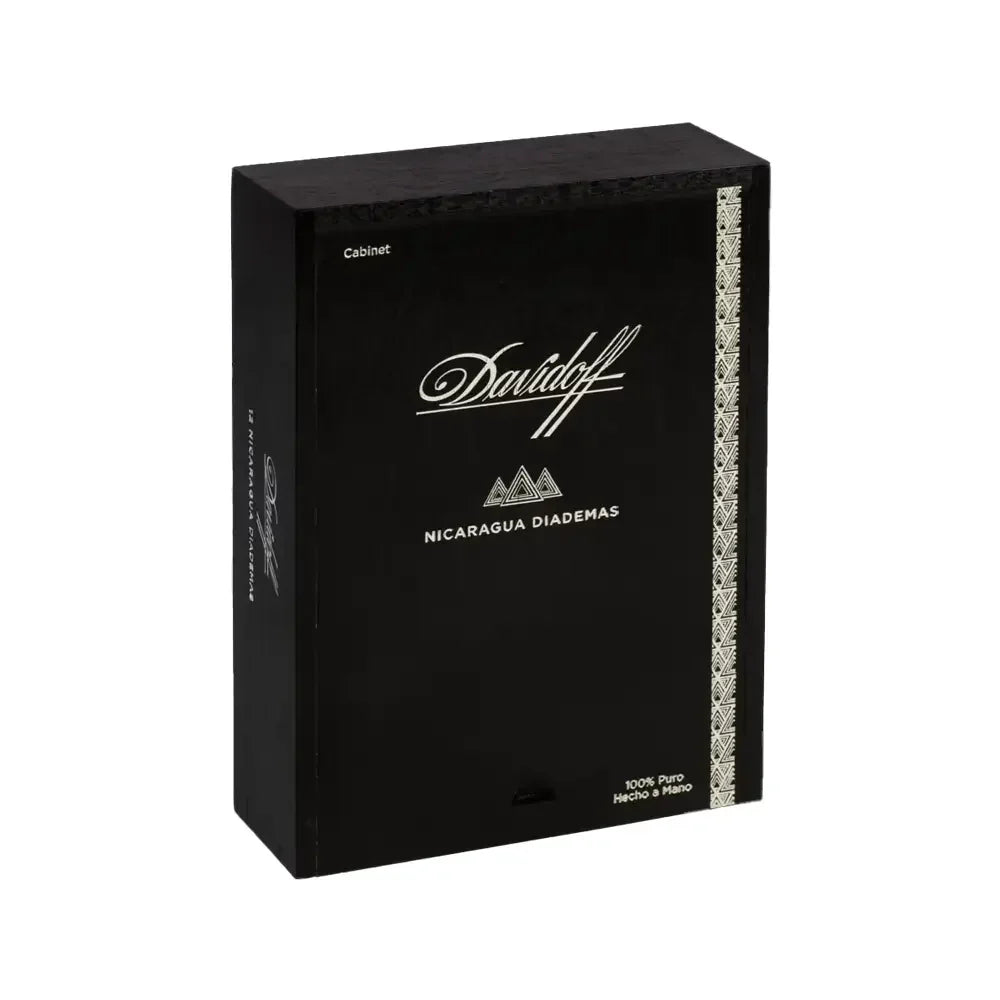 Davidoff Nicaragua Diadema Closed Box
