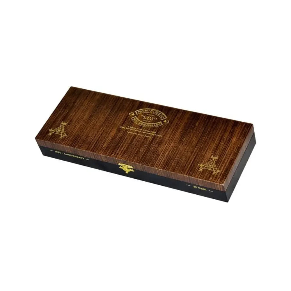 Montecristo 1935 Anniversary Demi Corona