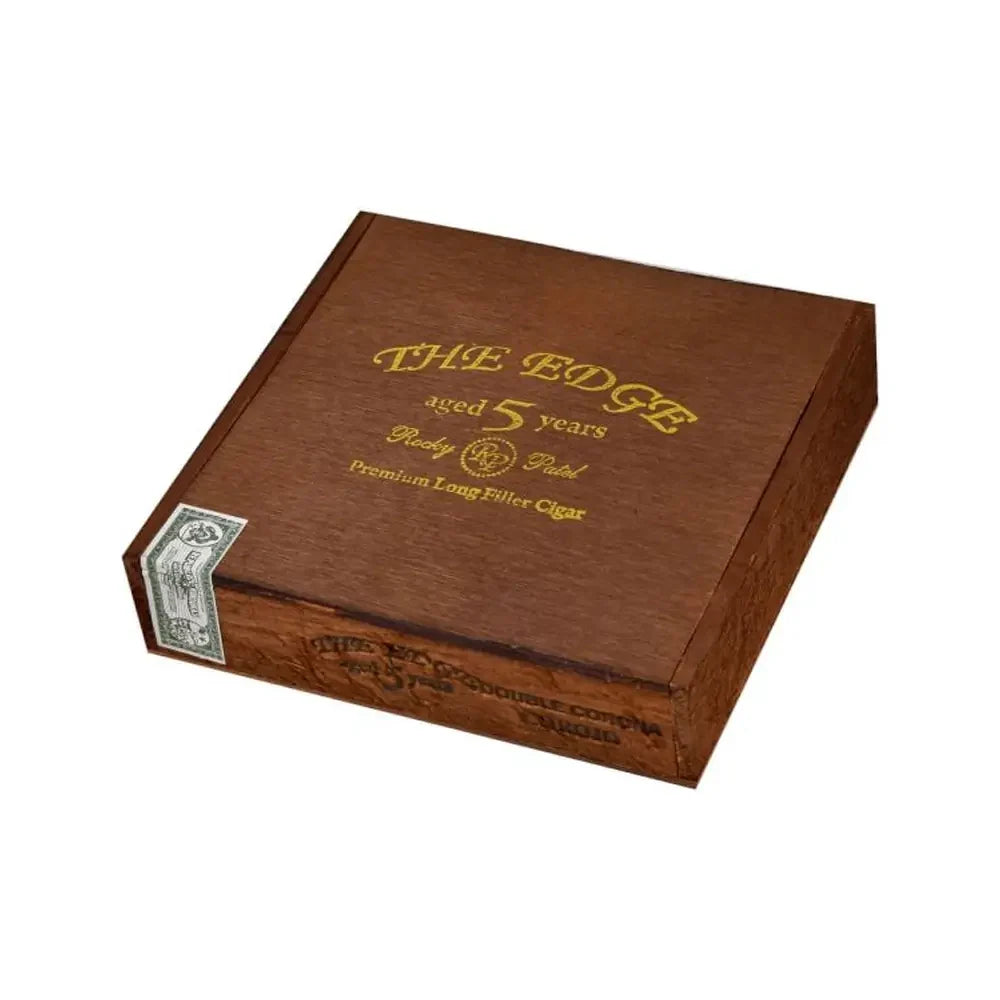 Rocky Patel The Edge Corojo Double Corona