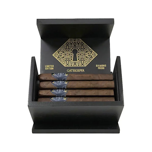 Alec & Bradley Gatekeeper Diamond