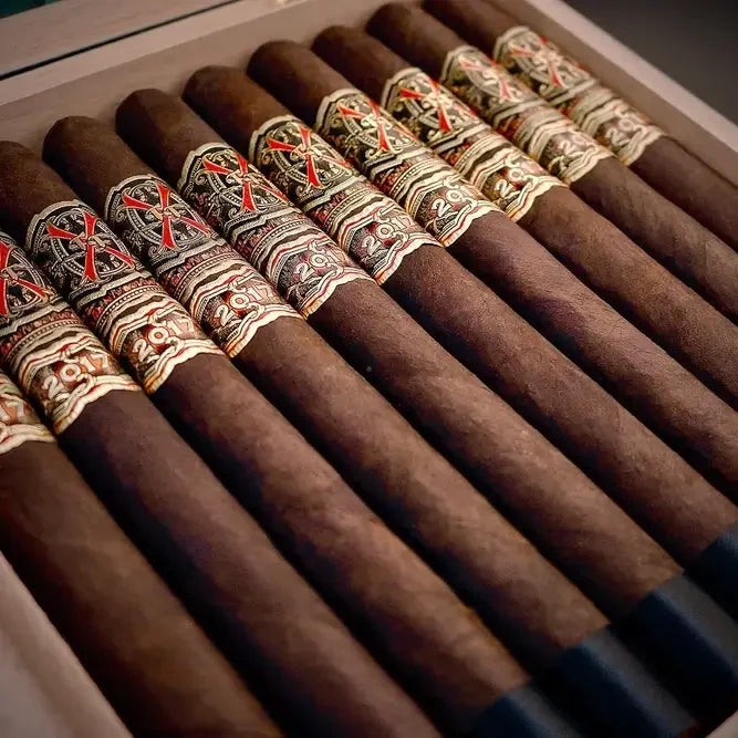 FFOX Heaven and Earth Rare Black Double Corona
