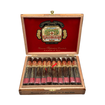 Arturo Fuente Anejo No.77 The Shark Open Box