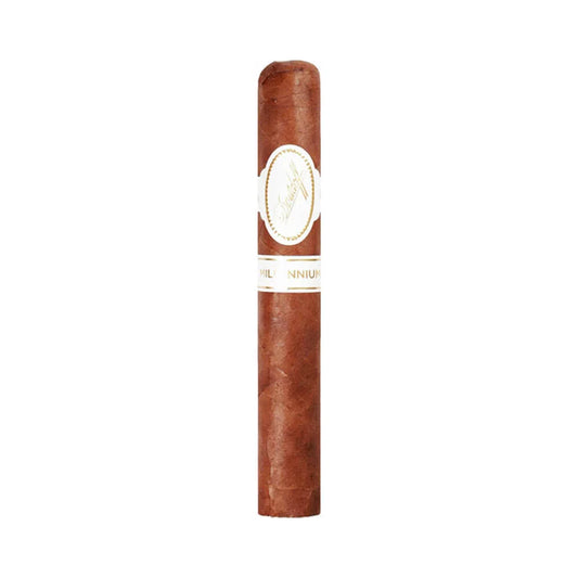Davidoff Millennium Blend Series Petit Corona single cigar