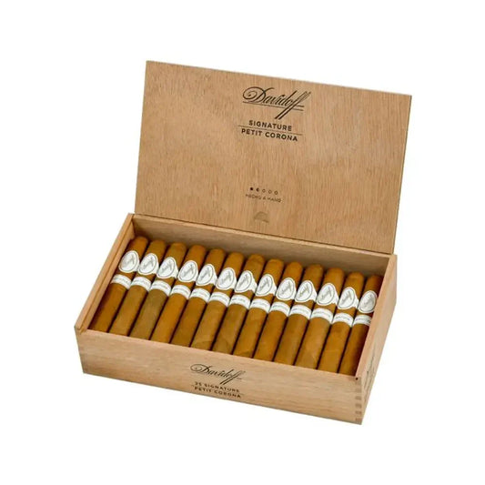 Davidoff Signature Series Petit Corona Open Box