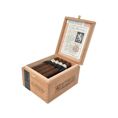 Drew Estate Liga Privada No.9 Toro