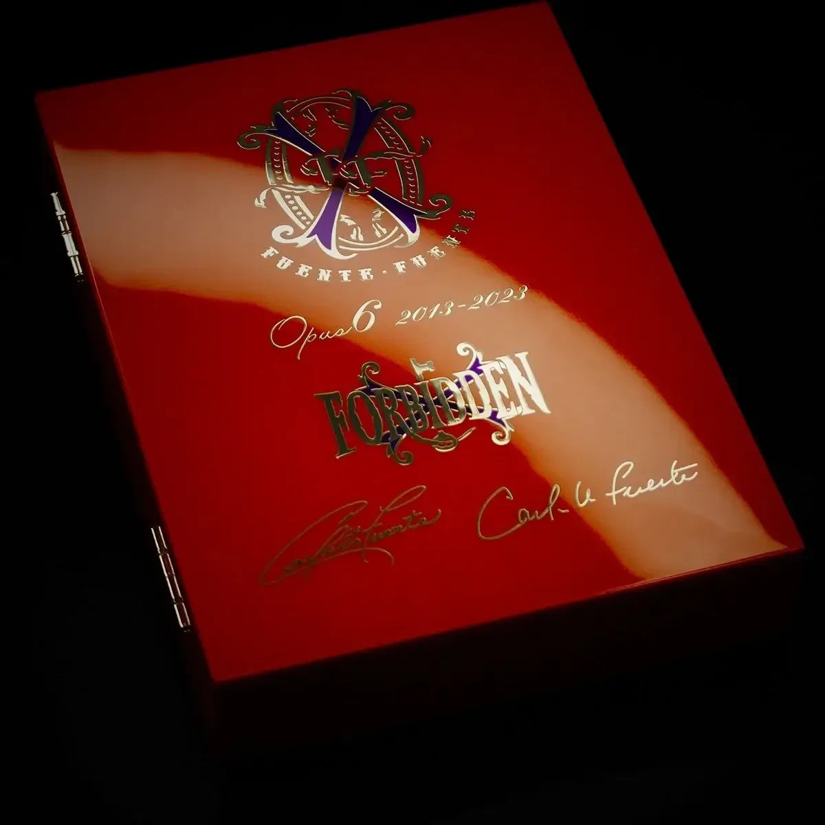 FFOX Opus6 ForbiddenX Humidor and Cigars
