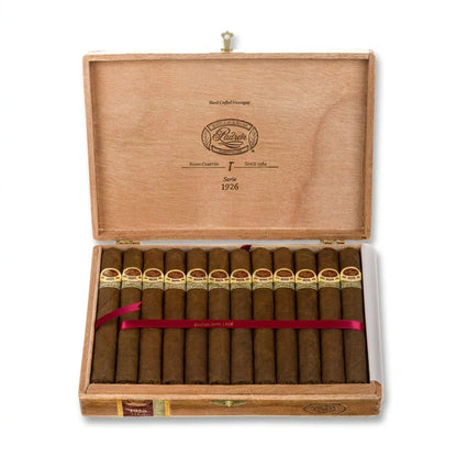 Padron 1926 Anniversary No.1 Natural open box