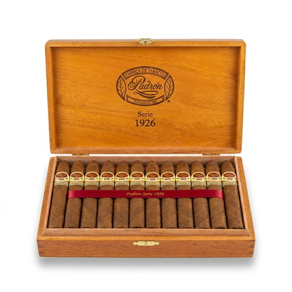 Padron 1926 Anniversary No.2 Natural open box