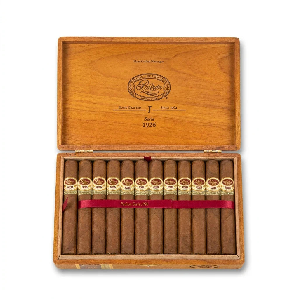 Padron 1926 Anniversary No.6 Natural open box