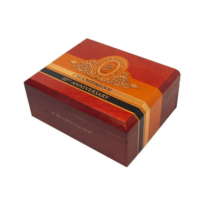 Perdomo Reserve 10th Anniversary Champagne Corona Extra
