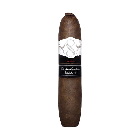 Sencillo Black Piramide No. 4 single cigar