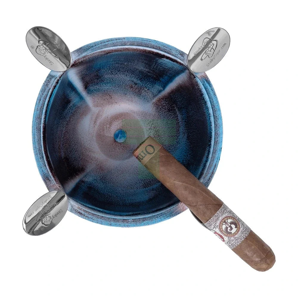 Stinky Rust Blue Bxp 4 Stirrup Ashtray